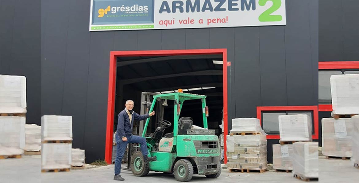 GRÉSDIAS com Novo Armazém